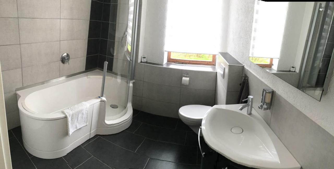 Ferienwohnung Zum Saaletalblick Naumburg  Eksteriør billede